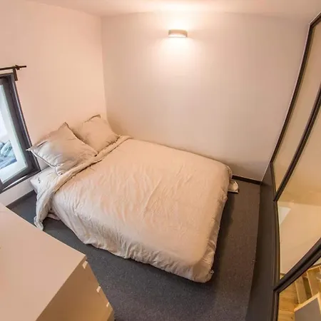 Joli Loft Atypique - Metro Valmy * Lyon